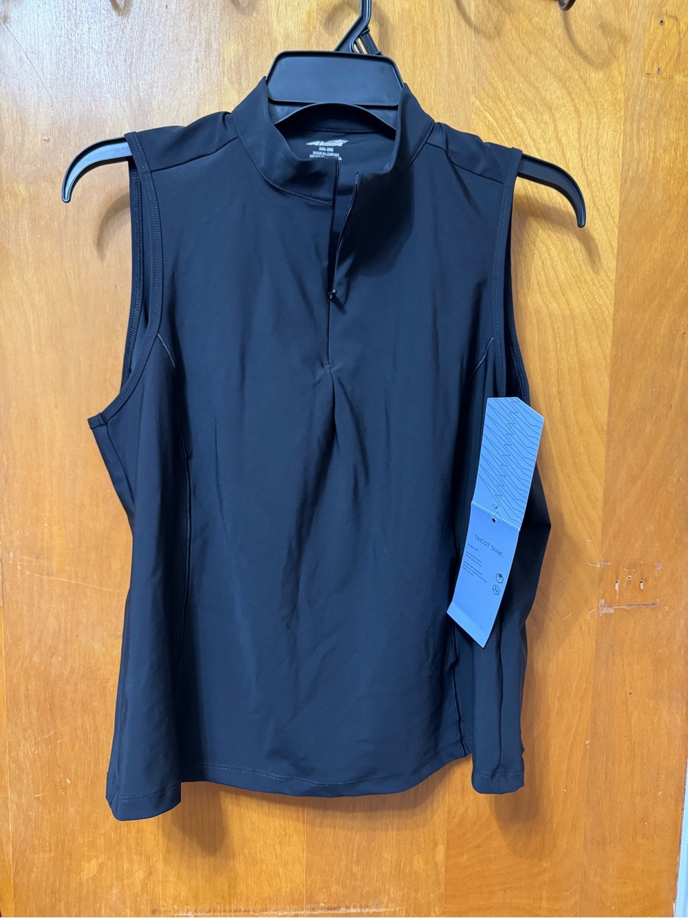 Avia Black Sleeveless Zip-Notch Athletic Top